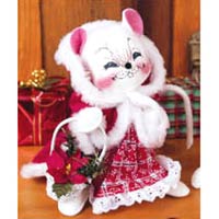 Holiday Girl Mouse - Annalee 7777 01