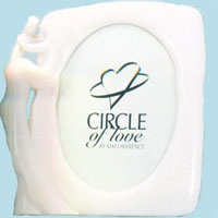 Woman In Arms - Circle Of Love 116489