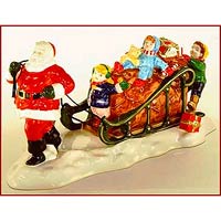 Santa Comes to Town, 1996 - Department 56 54862