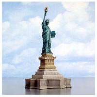 Statue of Liberty, NY - Harbour Lights HL438