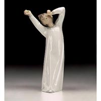 Boy Awaking - Lladro 01004870