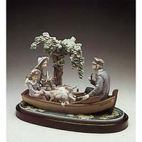 On The Lake - Lladro 01005216