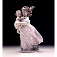 Playing Mom - Lladro 01006681